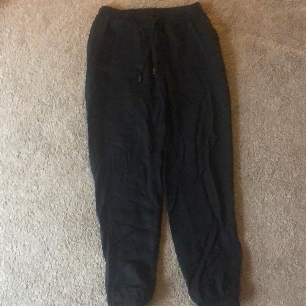 KAARI black pants